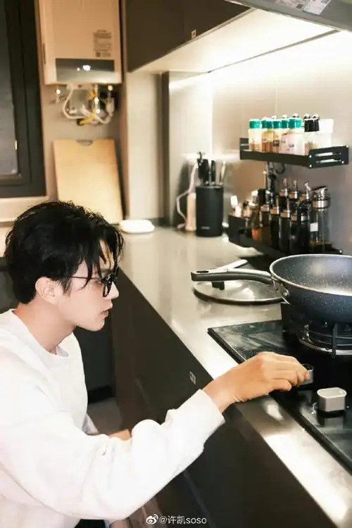 许凯12月行程图