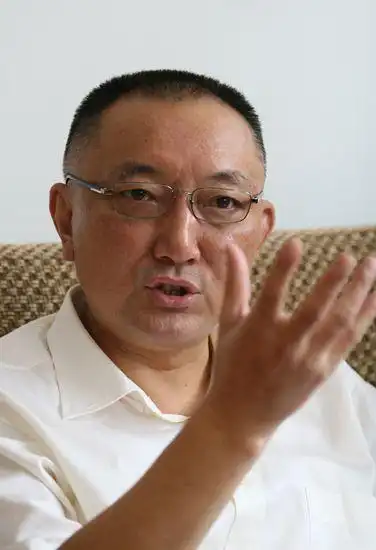 韩三平畅谈作家电影 对中国电影未来充满信心