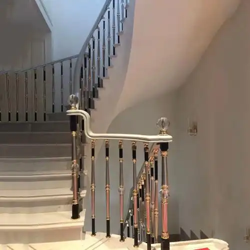 定制别墅家用欧式风铝艺立柱楼梯栏杆水晶球轻奢风室内铝合金扶手