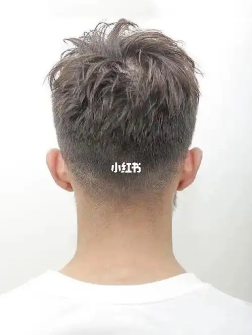 男生后脑勺发型|这8款留了你就是最帅的09