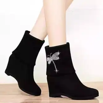 桂杉格女靴秋冬新款坡跟内增高中筒靴小个子半筒半桶靴真皮短女鞋子