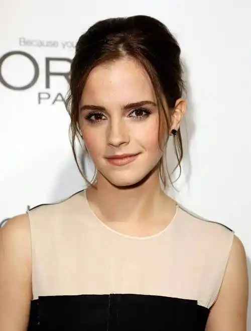 艾玛沃特森的争议很多,但她的美貌争议却很少