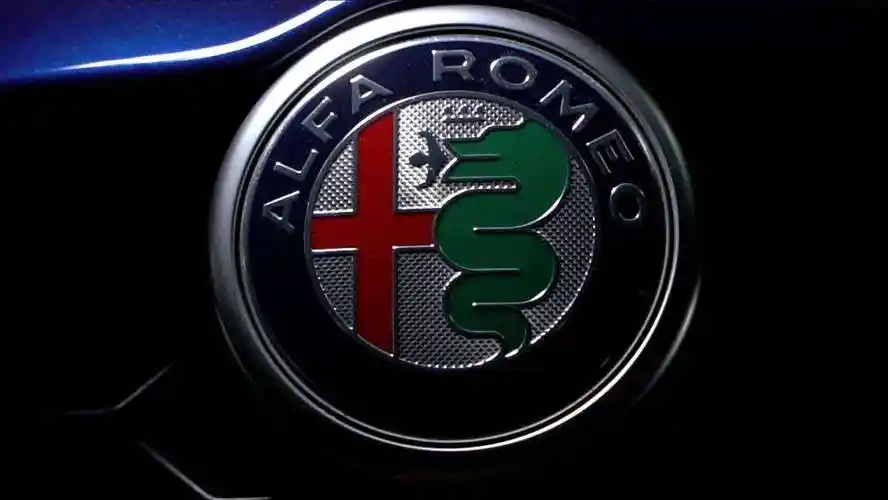 眼镜蛇车标是什么车全世界有三款车以毒蛇作为车标