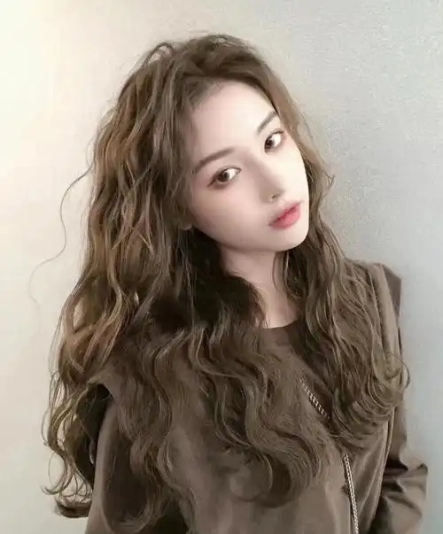 青木亚麻棕2021最火发色