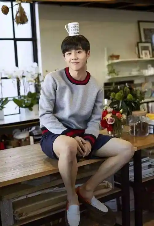 孙怡董子健结婚照董子健孙怡婚礼伴郎团令人瞩目年龄小颜值高孙怡