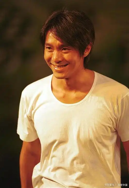 周星驰的职业生涯,以及8部巅峰之作,铸造一代影帝!