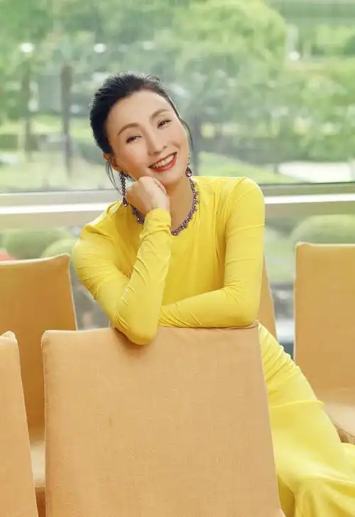 魅力女演员陶虹:甜蜜微笑赢得观众心