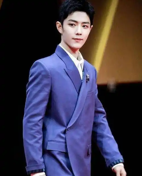 肖战《光点》刷新一项纪录,断层登顶榜单top1_影响力_公益_支持