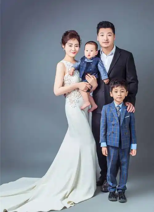 04- 干儿子一郎 靳东饰演 成一线 娶二婚妻子生两子幸福美满说起靳