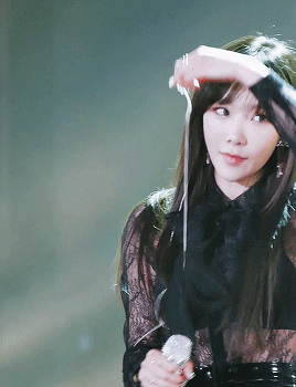 金泰妍(taeyeon),1989年3月9日出生于韩国全罗北道全州市,少女时代