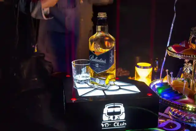 搞事情啊骚浪贱的小包总昨晚竟然去了南通这家夜店