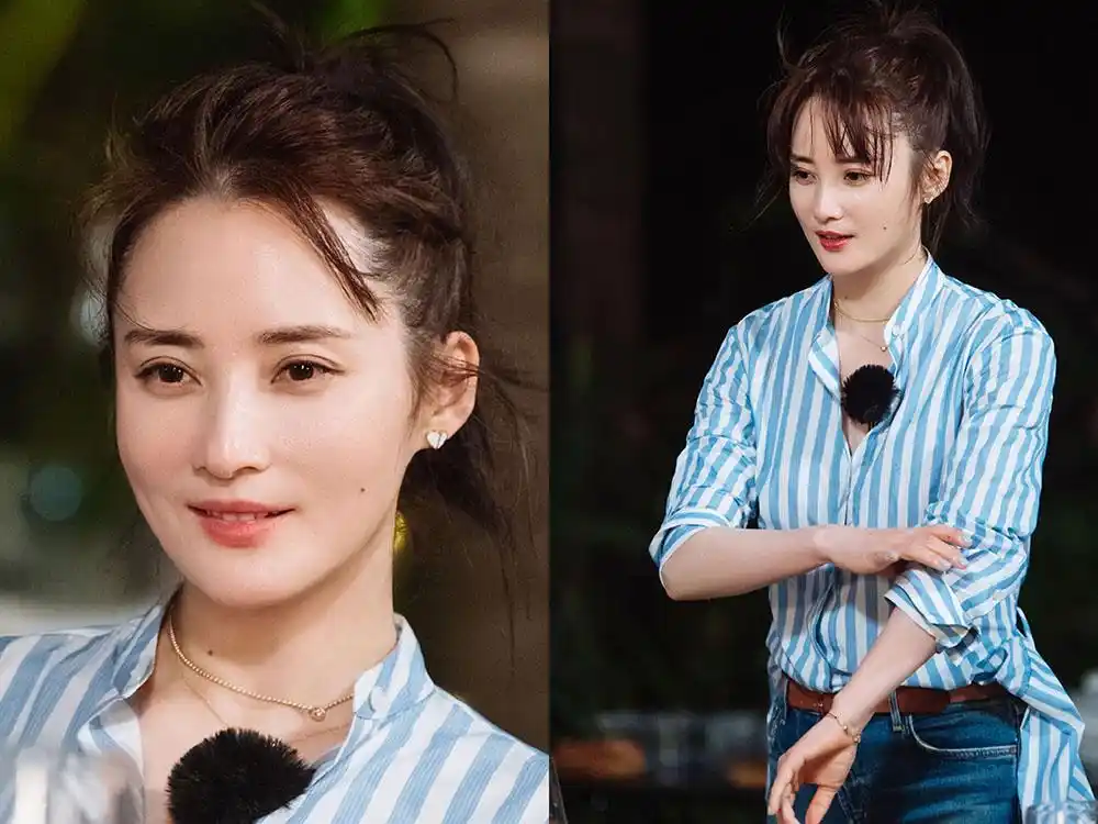 45岁蒋勤勤气质真好,巧戴耳环衣品出众,自爆恋爱脑刘涛一脸尴尬