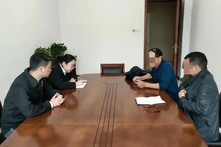 铜执解忧因案施策巧用边控措施破解执行难题