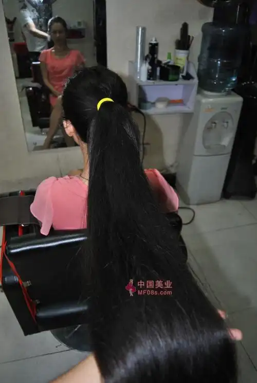 女大学生来店剪超丰厚长发-huang39#(12)