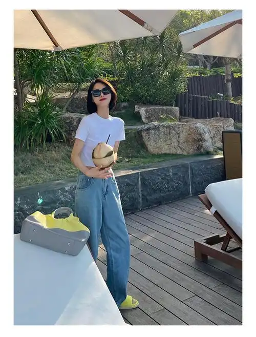 huyoyo抖音同款2021春夏新款美腿进阶浅色阔腿牛仔裤