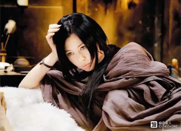 金鸡影后余男被名导男友伤得很深找法国男友后来怎样了