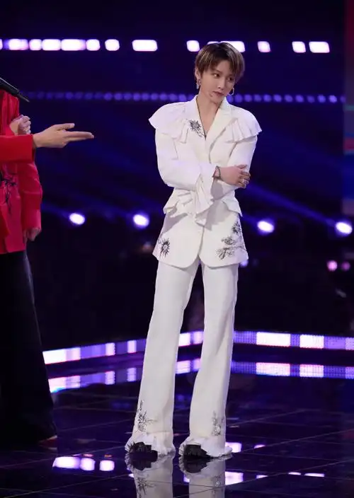 刘雨昕好会唱##我想和你唱