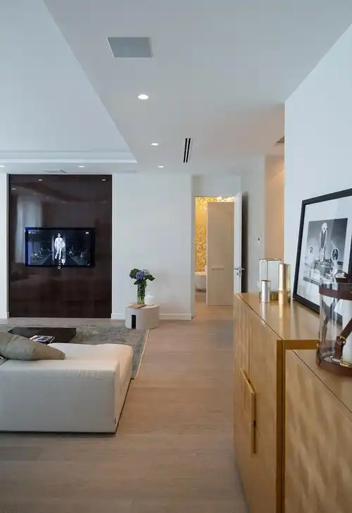 时尚现代简约风客厅过道吊顶设计