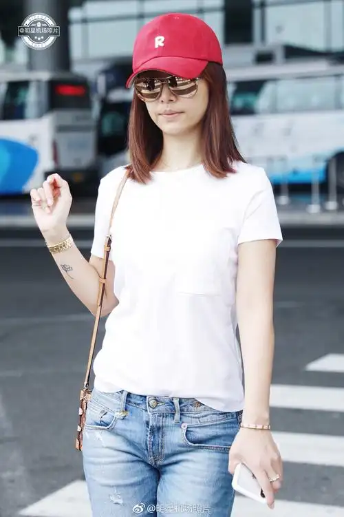 林心如机场路透