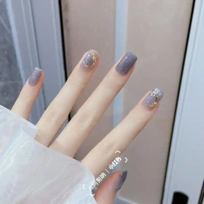浪漫星月78蓝光晶石猫眼美甲61清冷气质 蓝紫色的极光效果敲梦幻!