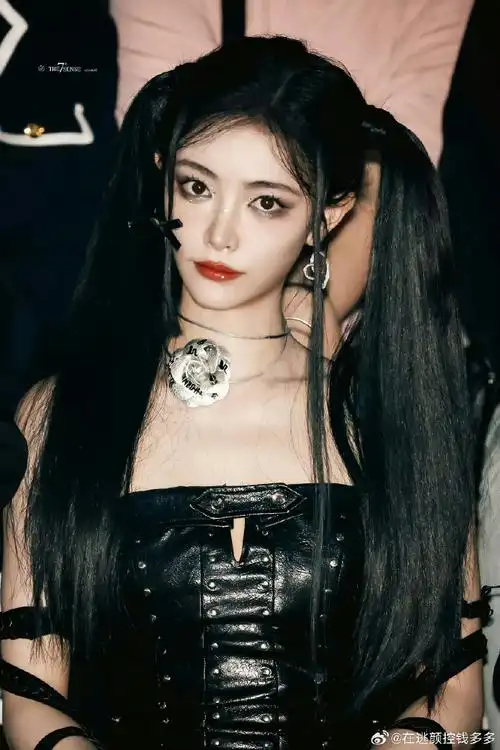 the9女团配置#啥也不说了,许佳琪这张脸纯纯的门面出道配置,今天底北