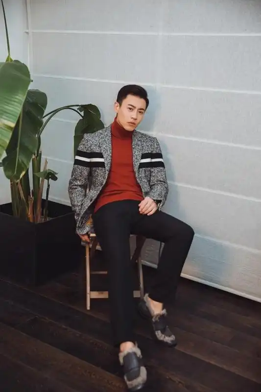 刘凯型男时尚写真图片[5/5]_明星_美桌网