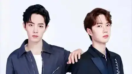 肖战王一博同台合唱《沧海一声笑》,鸡皮疙瘩都起来了,帅炸了