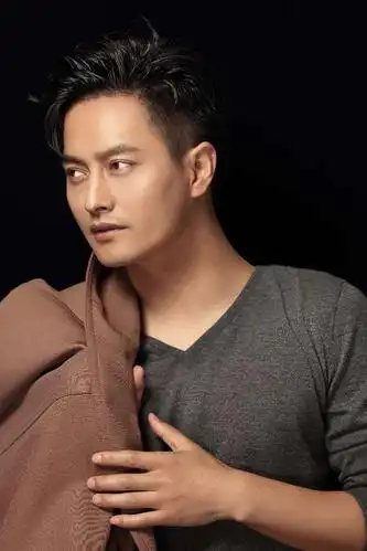 云飞,郭津彤对唱中国风,《如戏》道尽红楼梦中儿女情长_曹雪芹