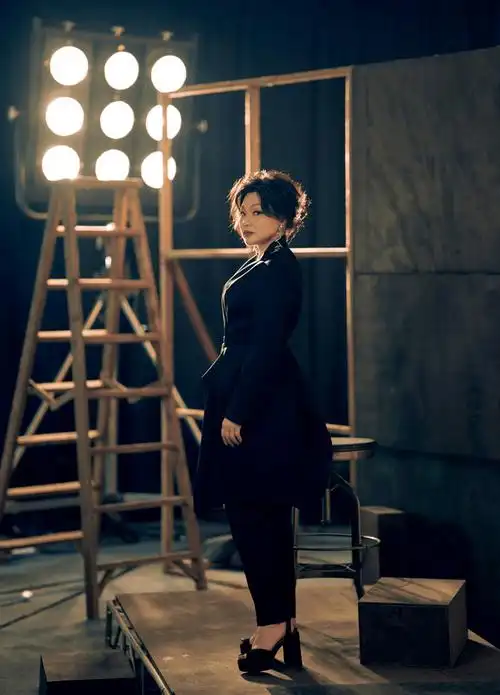 女高音歌唱家黄英:充满热爱与坚韧的东方夜莺_艺术_歌剧_中国