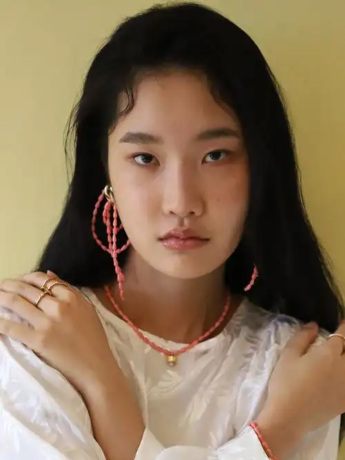 韩国设计师潮牌augustharmony春夏新款桃花珠子铃铛项链