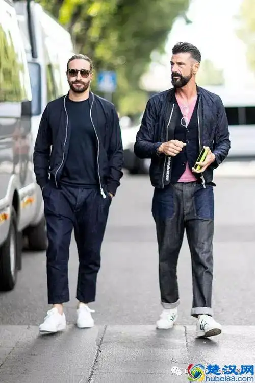 牛仔裤配什么鞋好看潮男搭配技巧6