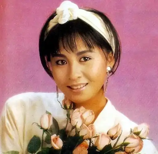 《流氓大亨》38年演员今昔三位女主演都无儿女多位老戏骨已经去世