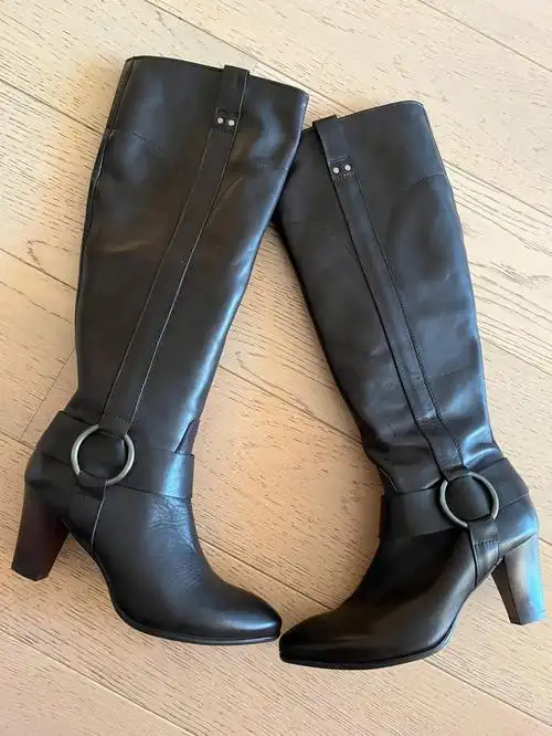 悉尼全新闲置真皮高筒靴6码