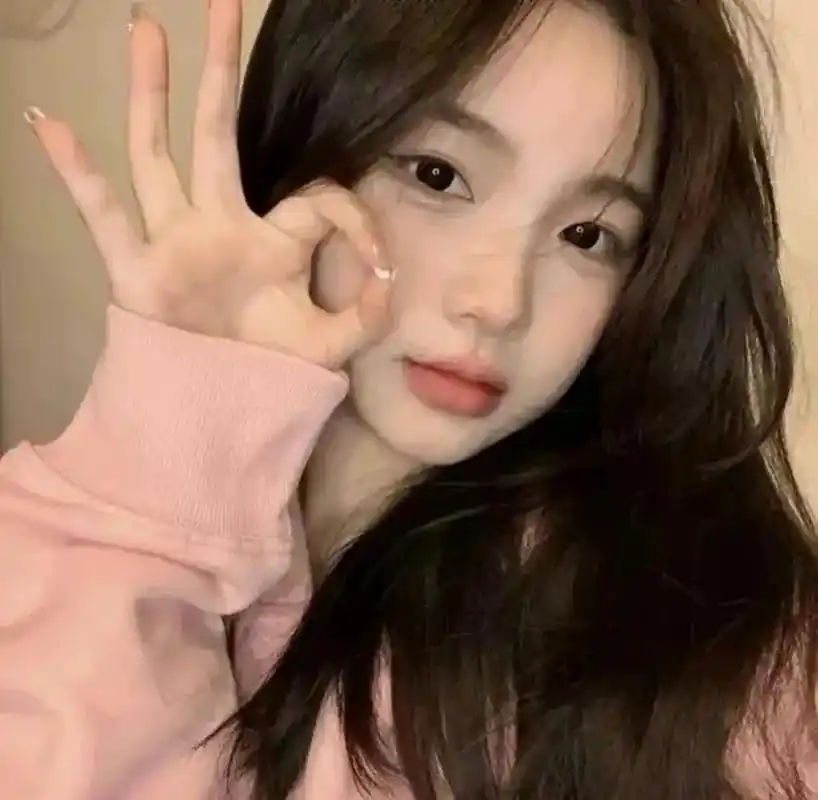 更一波真人女头像吧