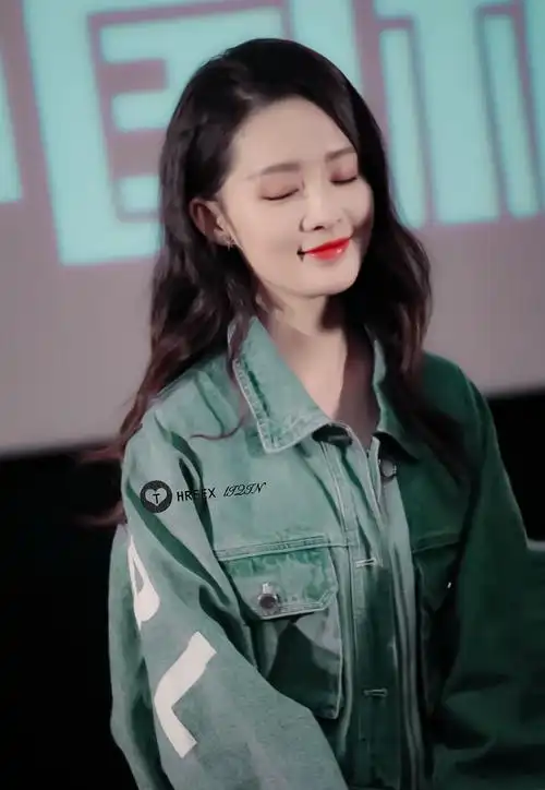 【李沁】【美图】遇见你非常庆幸