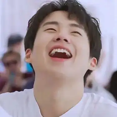 郭麒麟头像壁纸