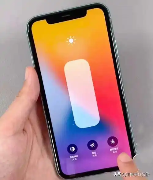 苹果原装屏幕和不是原装的区别(一招鉴别苹果手机是否原装屏)_http