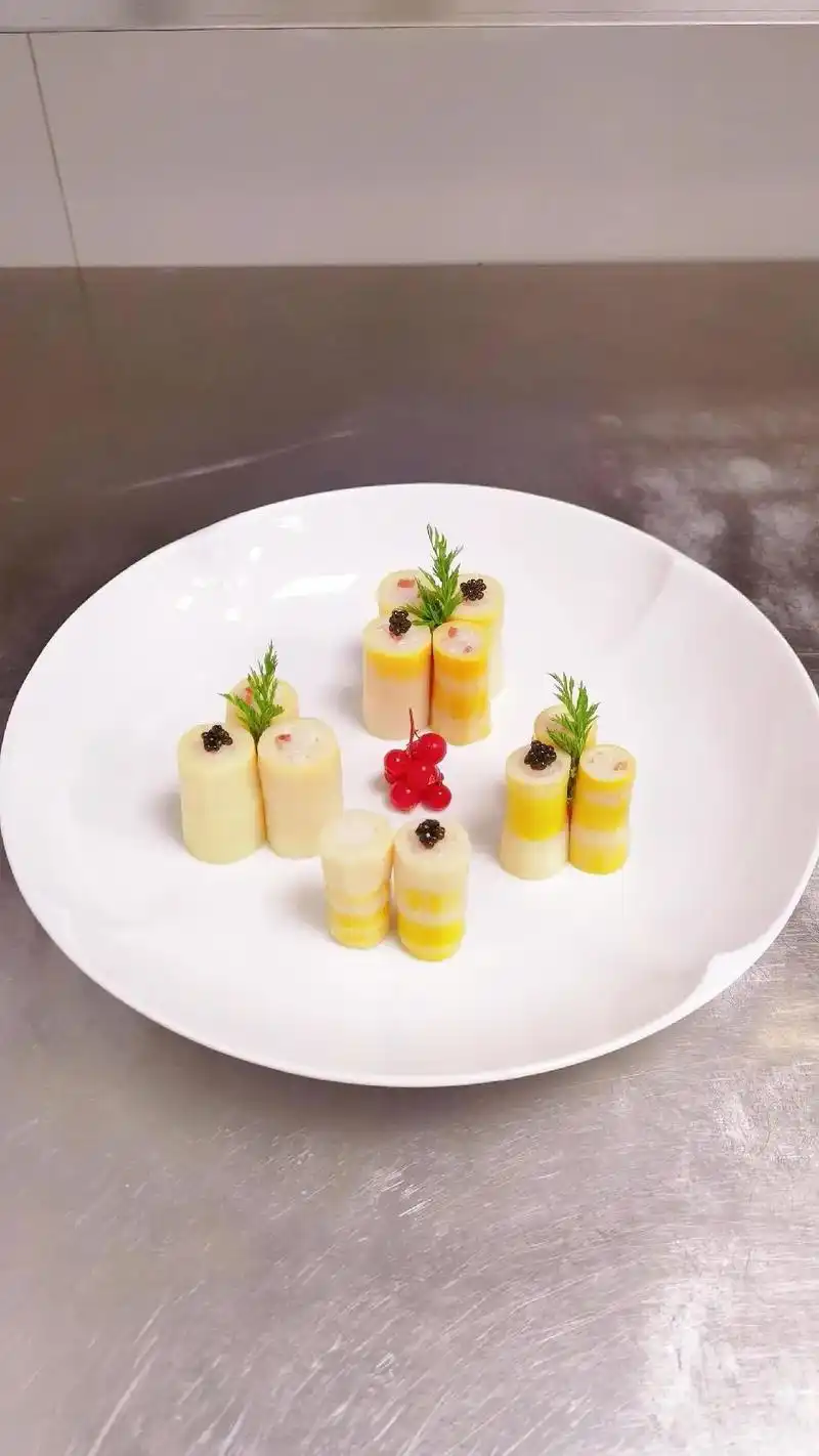 冷菜#春笋 #配方 #餐饮配方技术 #凉菜摆盘装饰技巧 - 抖音