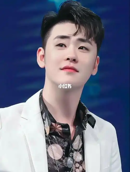 张云雷西装合集03