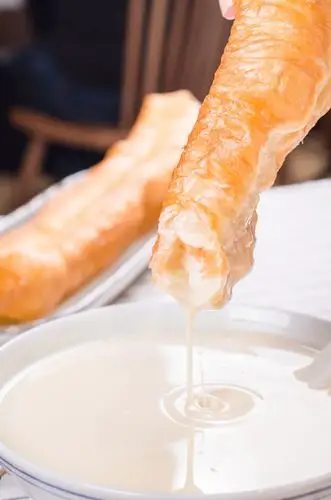 豆浆油条界的爱马仕最文艺的早餐铺这家让人甘愿排队2小时的网红店