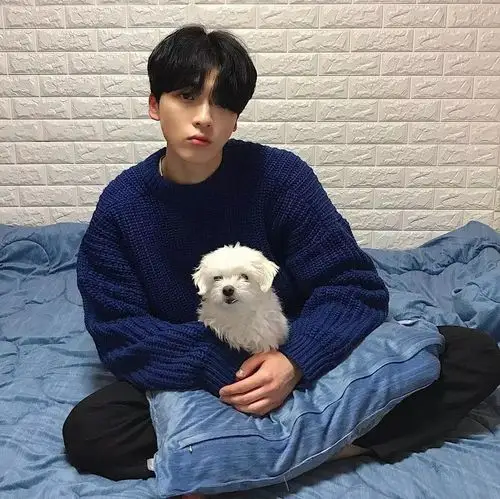 这些男生日常照完全是女友视角照的绝佳范本