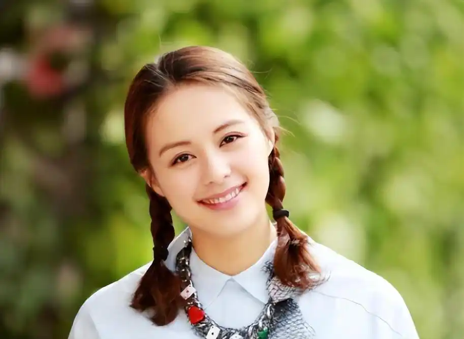 回顾王力可:撞脸宁静阿娇被称"央视亲闺女",演40次女主仍不火