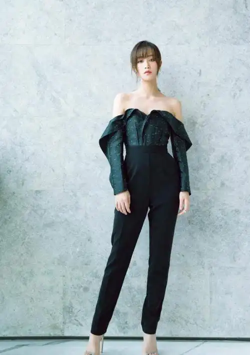 "百变少女"蓝盈莹,体重不到100斤,坦言:靠4个方法不怕胖