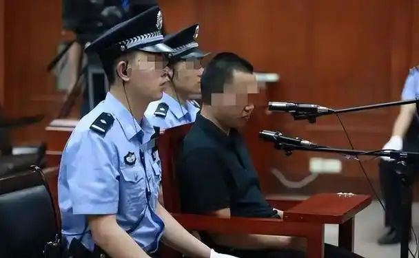 案中人名为化名资料来源:红星新闻《四川男子电母执行死刑》声明:作者