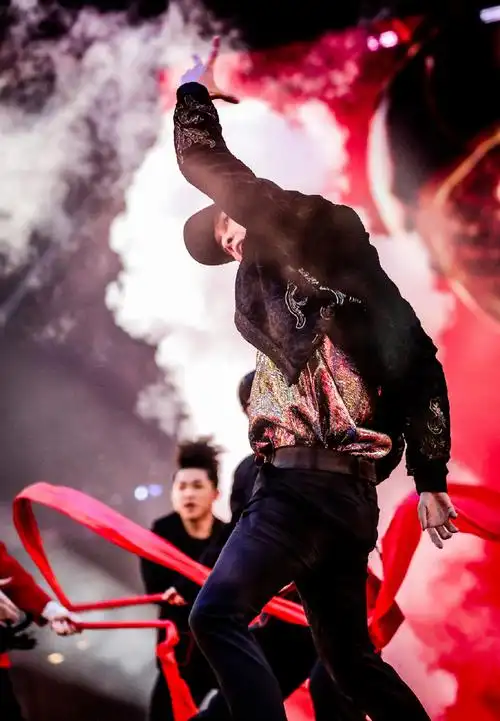 张艺兴这就是街舞第三季舞台照图片1522