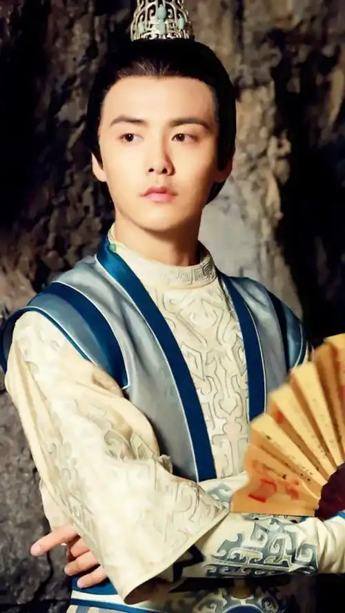 系列古风美男图片   当时年少春衫薄(经得起全束发考验的古装美男子)