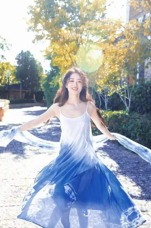 赵丽颖1016生日快乐##赵丽颖穿了扎染裙子