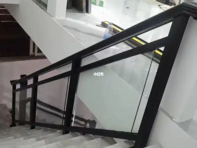 楼梯扶手#玻璃护栏 #铝合金玻璃护栏 #潮汕铝艺厂家
