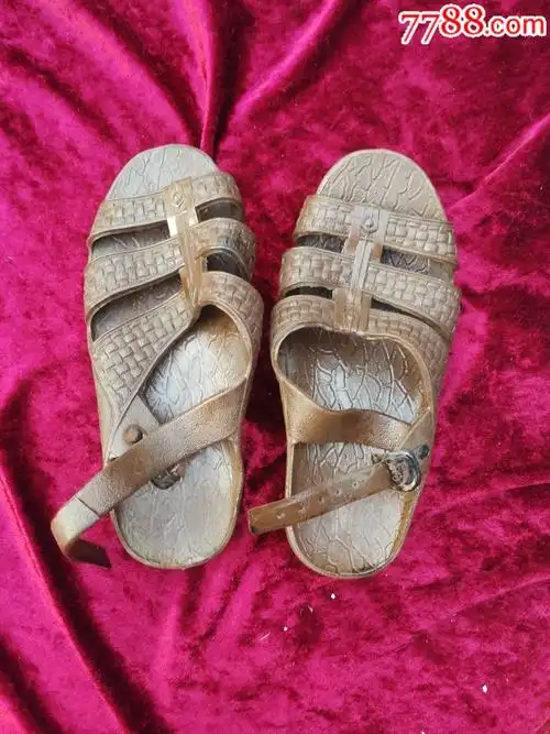 塑料男士凉鞋.34号