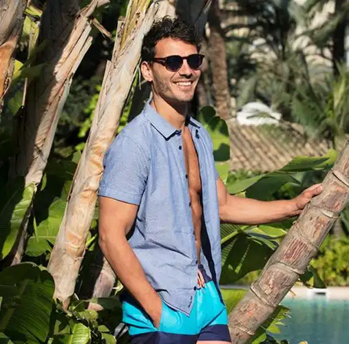 沙滩泳装,男模特拍摄